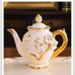 Service à thé anglais en céramique beige doré ancien_7
